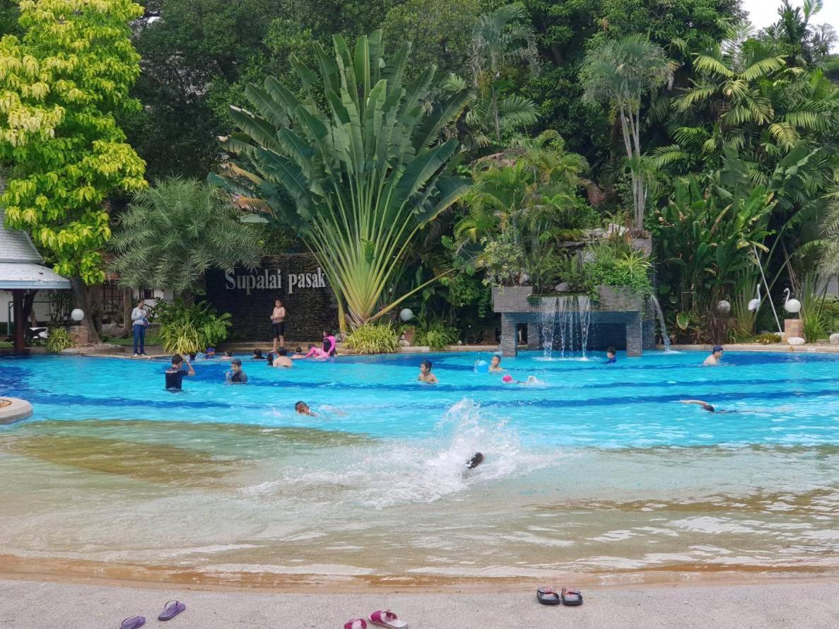Supalai Pasak Resort Hotel And Spa Kaeng Khoi Exterior photo
